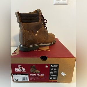 Kodiak Women’s Brown Boots